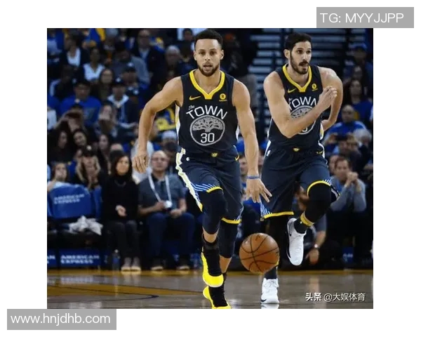 NBA赛季球员得分与助攻数据全面分析及对比研究